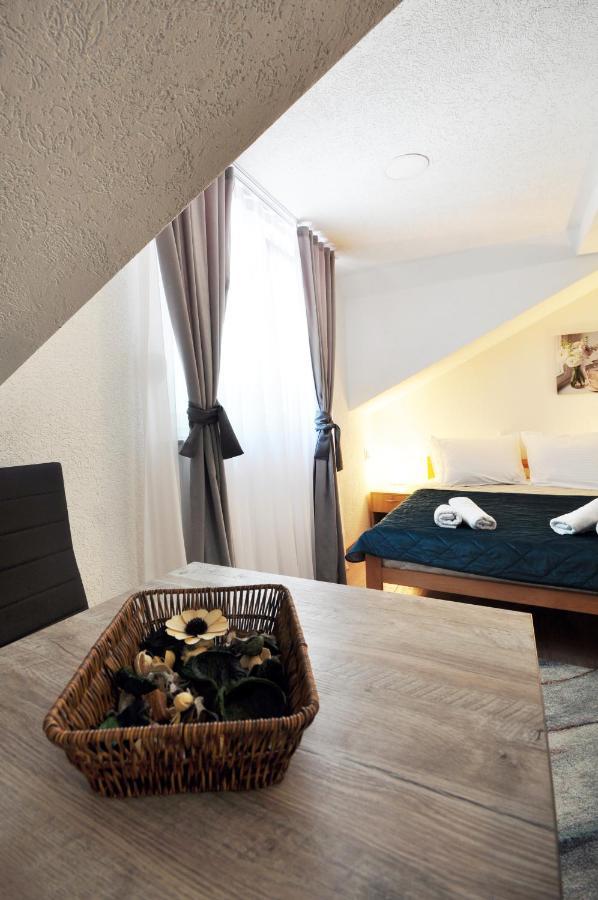 Stil Park Apartmani Vrnjacka Banja Exterior photo