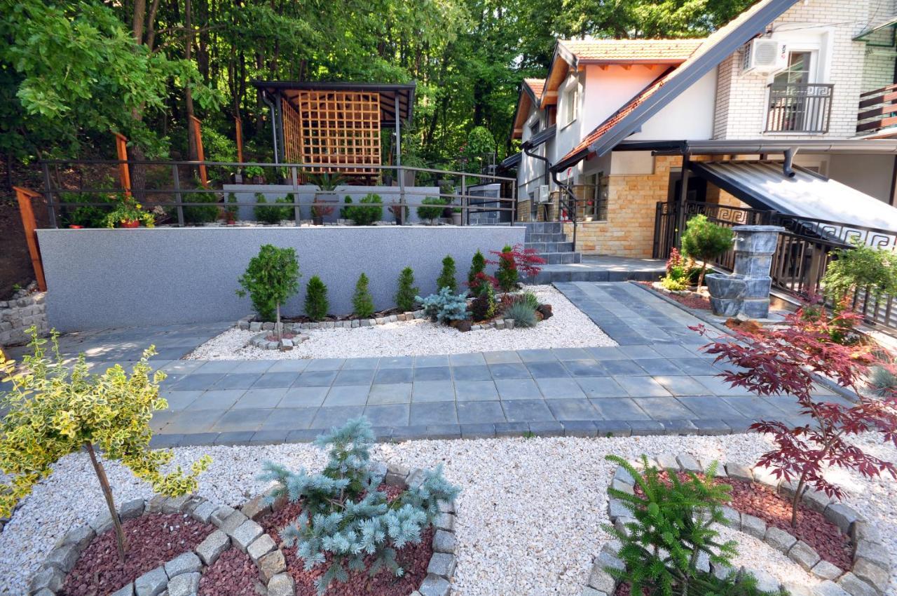 Stil Park Apartmani Vrnjacka Banja Exterior photo