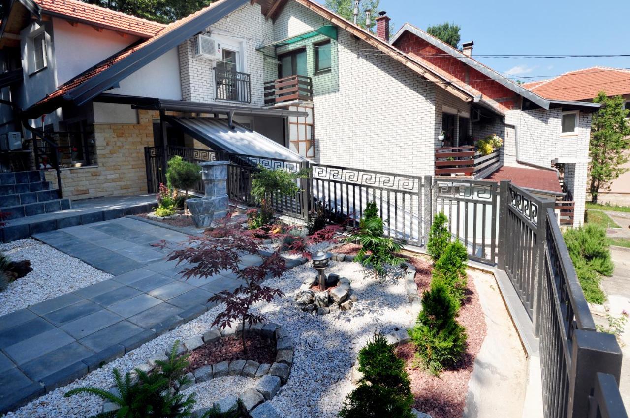 Stil Park Apartmani Vrnjacka Banja Exterior photo